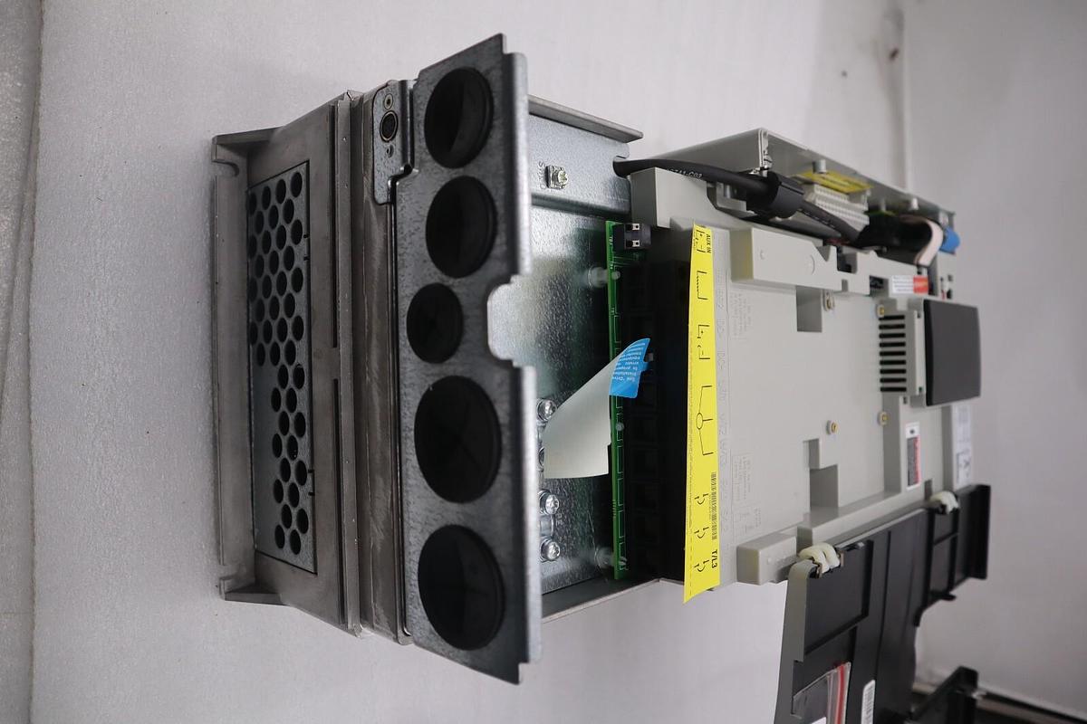 Used ALLEN BRADLEY 20BD052A0AYNANC0 40 HP MANUFACTURED 2017 (NEW NO BOX) STOCK 2036-A