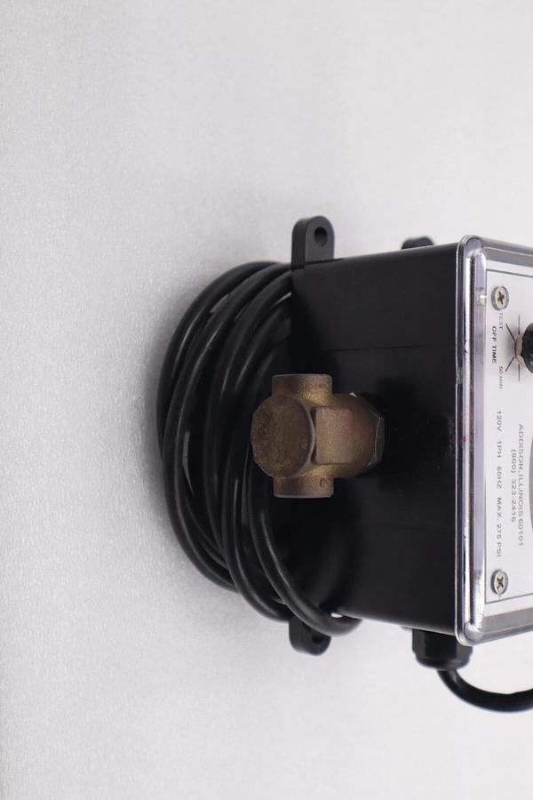 Used NEW Enpro Sure Drain Automatic Solenoid Drain Model SD11 Stock 1922