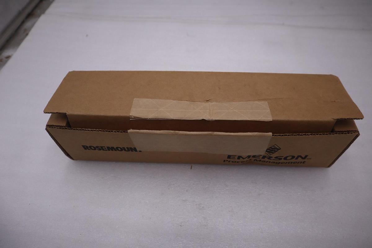 NEW Rosemount 0068N21N00A025T34 Temperature Sensor Hazardous Location STCK G309A