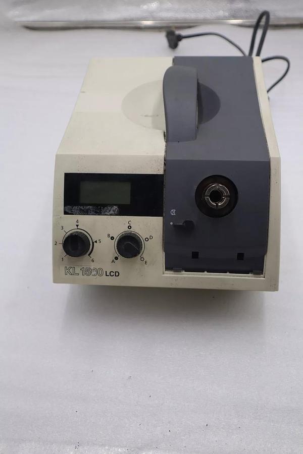 Used Schott KL 1500 LCD Fiber Optic Light Source STOCK 1390-C