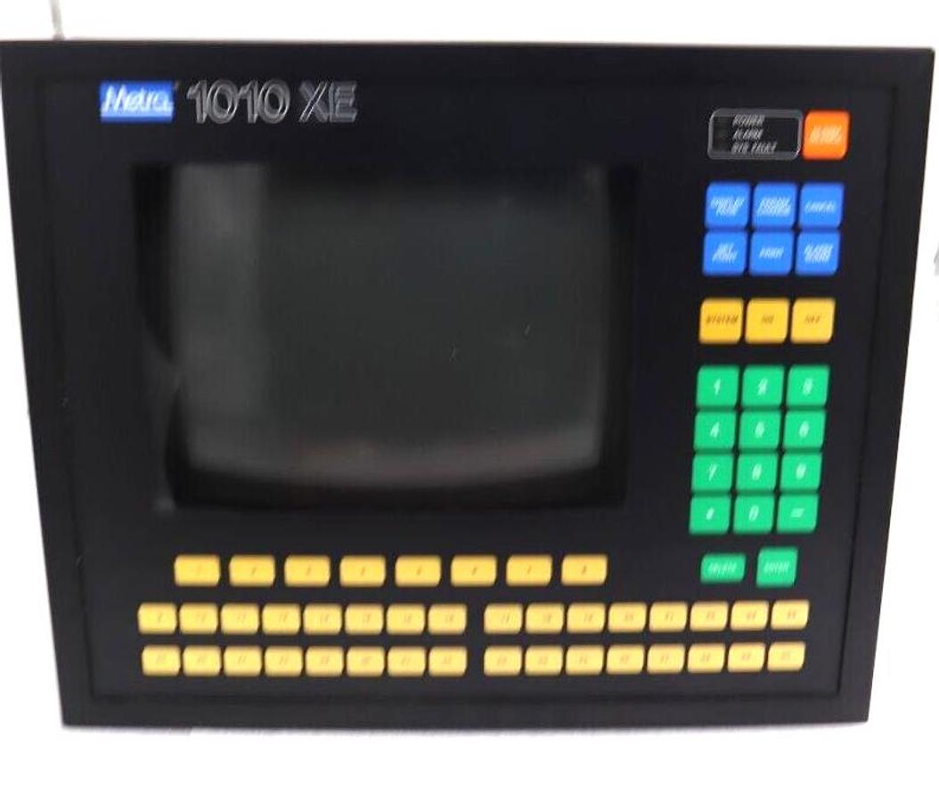 Used METRA 1010XE/M1010XE-COS OPERATOR INTERFACE S/N 42611 P/N 611-0012-000 #S-236