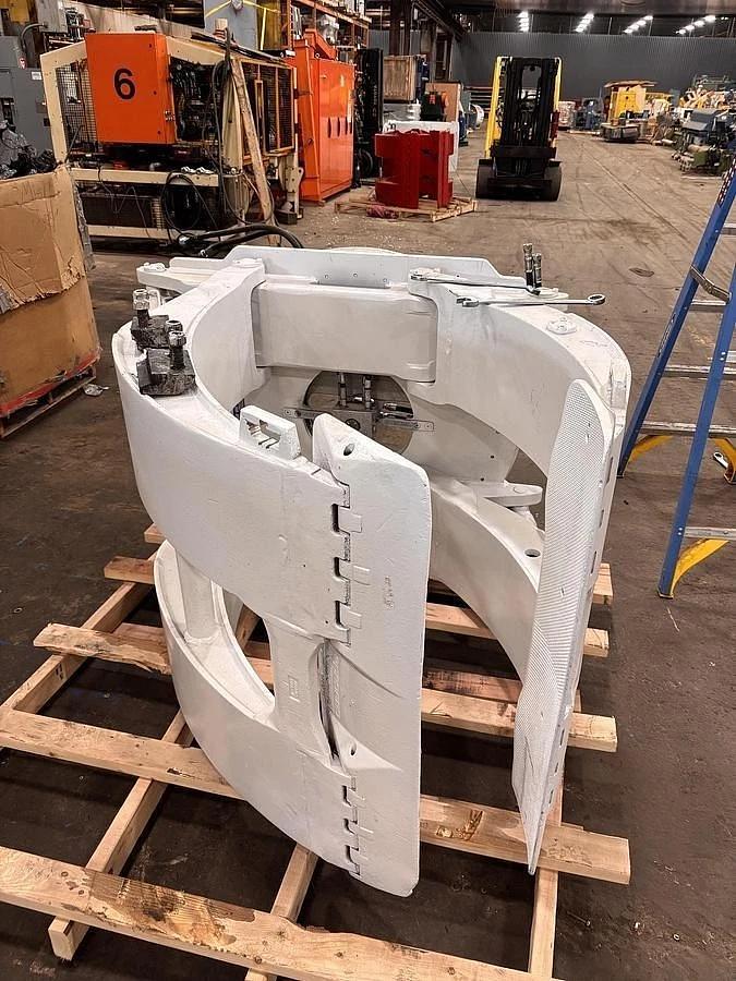 Used 72" CASCADE 42H-RCP-4A-0085 ROLL CLAMP MANUFACTURED 2019