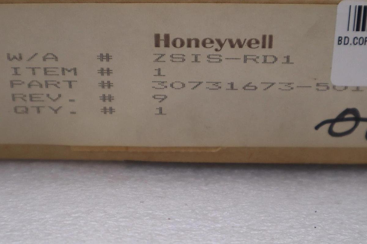 NEW OPEN BOX Honeywell 30731673-501 Core Memory Card PLC Rack Circuit Board G647