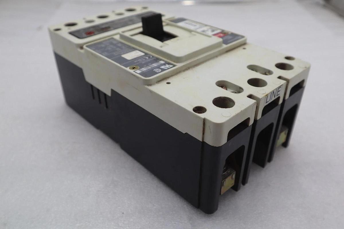 Used CUTLER-HAMMER HM2P400X5WS10 MOTOR CIRCUIT PROTECTOR SERIES C 600VAC STOCK #3218