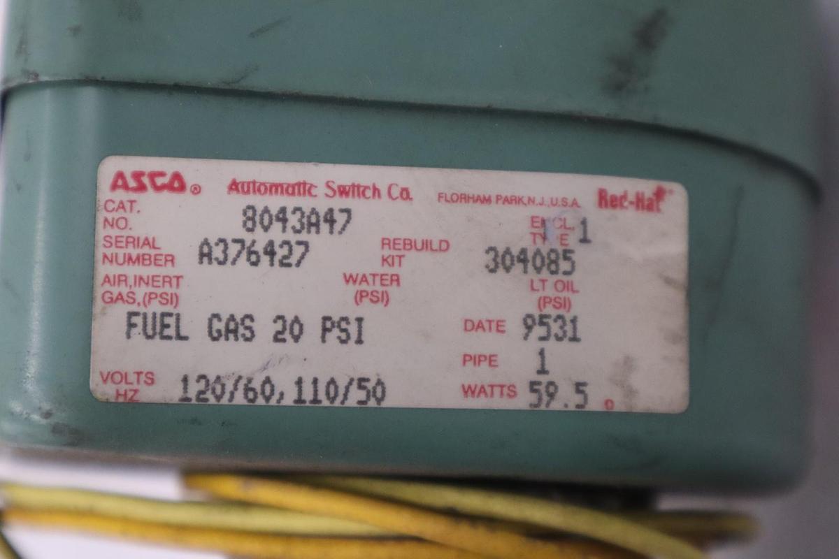 Used Asco 8043A47 Electric Solenoid Valve Pipe Size 1" NPT Coil 120 VAC - STK 5724CC