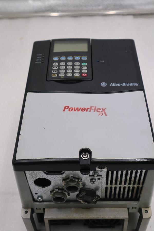 Used Allen-Bradley PowerFlex 70 20AB015A0AYNANG0 MFG. 2016 AC Drive STOCK 2441