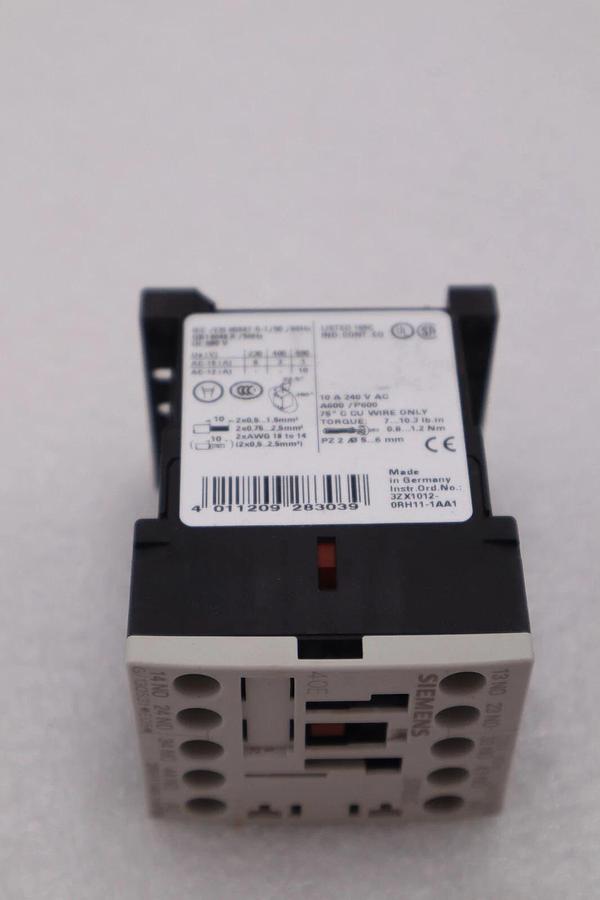 SIEMENS 3RH1140-1AP60 RELAY 4PST 240VAC CONTACTOR STOCK #K-2376