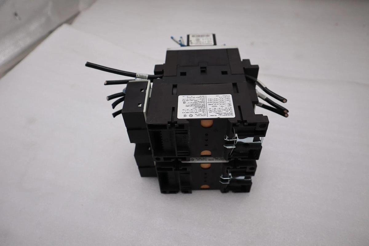 Used LOT OF 2 Siemens 3RH1921-1HA22-3AA1 Auxillary Contact Block STOCK H1850