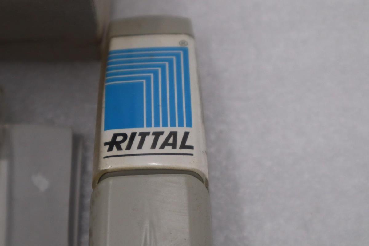 Used Rittal 8611.010 De Luxe Comfort Handle NEW IN BOX STOCK GF-105A