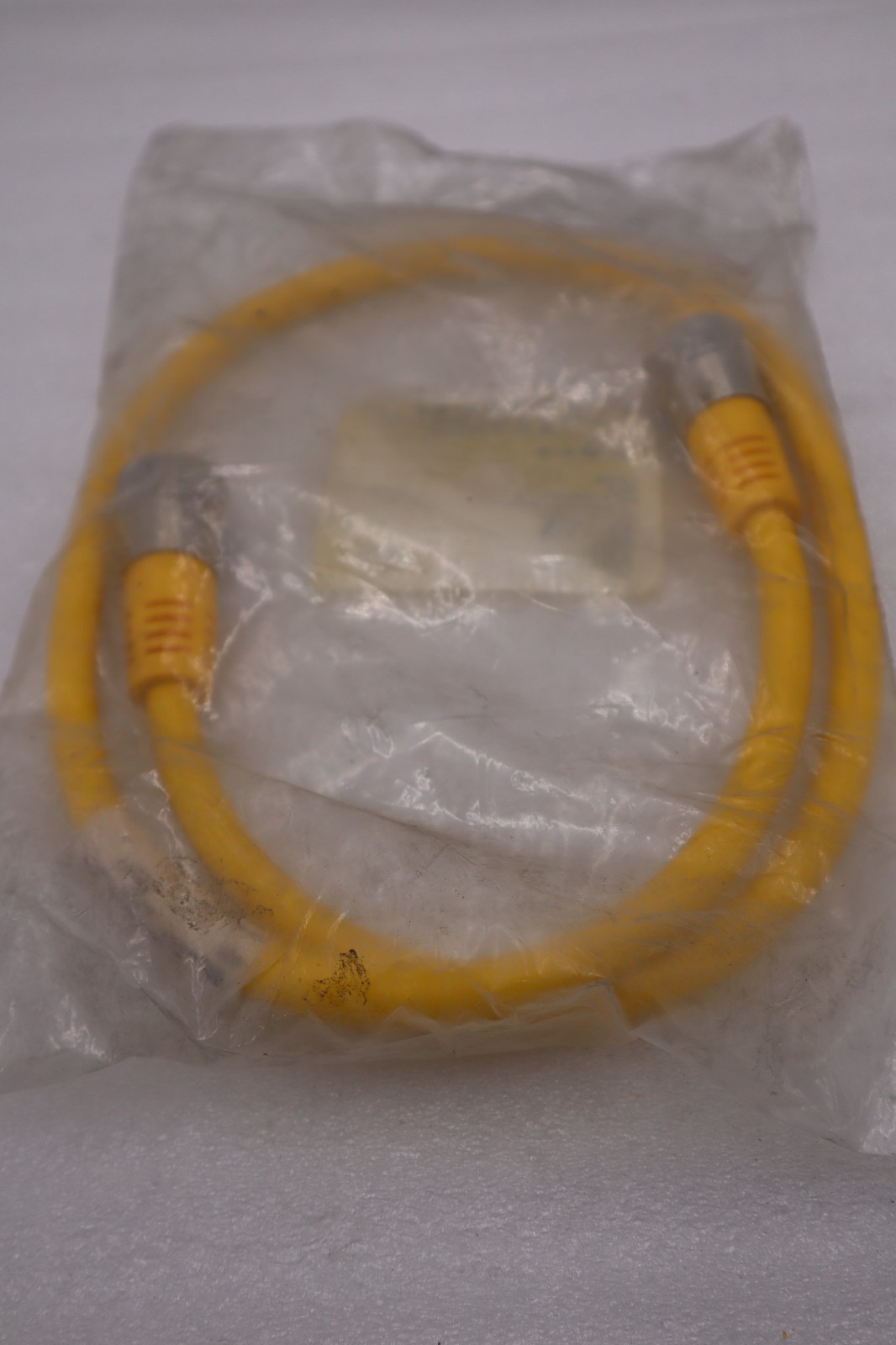 NEW TURCK RYM RKM 46-1M/ U-23083 DOUBLE ENDED CORDSET STOCK H720A
