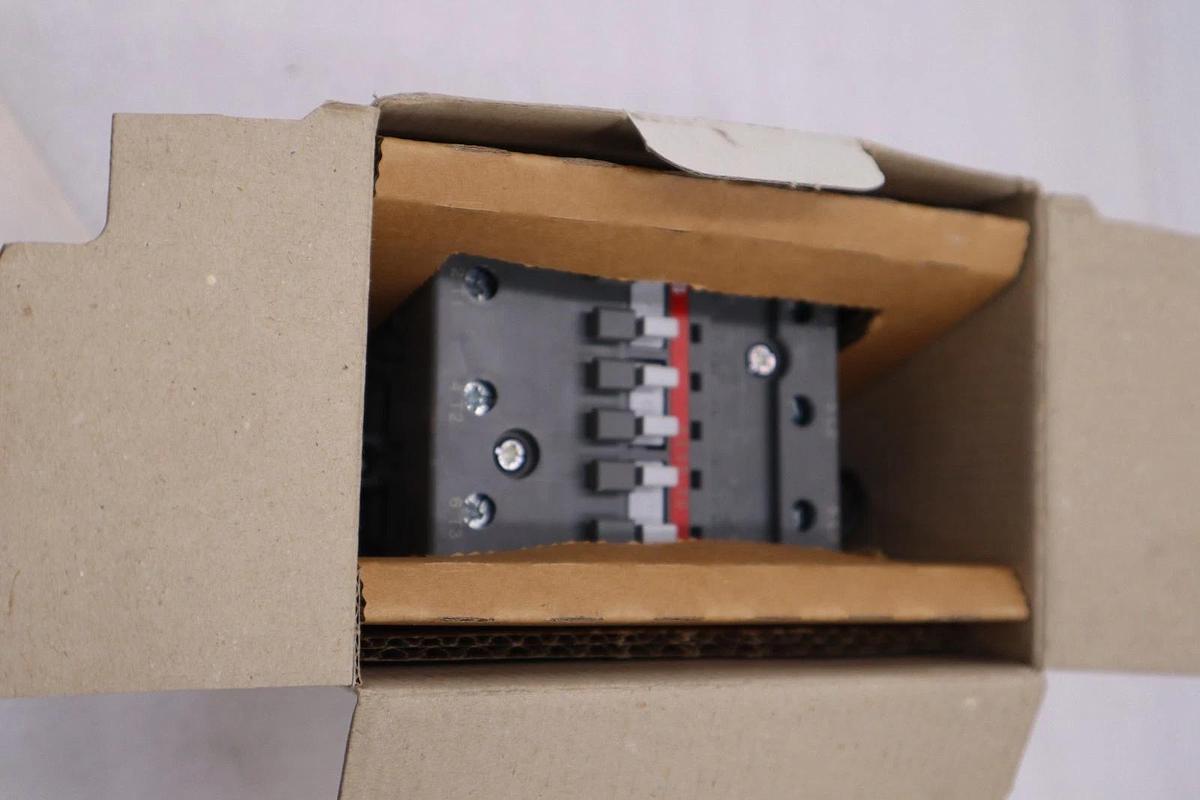 Used Abb 1SBL359001R8911 AE50-30-11 Ac Contactor 240v-dc 80a Amp 40hp NEW UNIT GF166