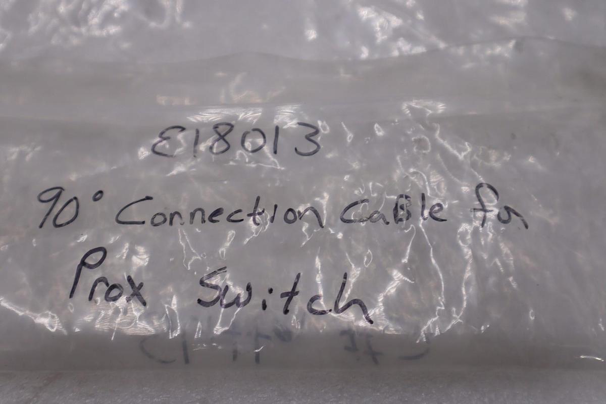 LOT OF 2 - IFM EFECTOR E18013 - STOCK 858B