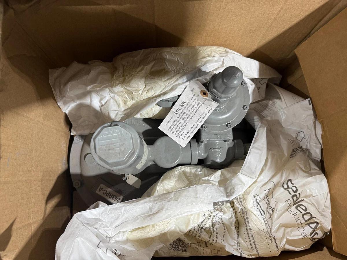 SENSUS 243-RPC-A / 243-RPC-A-34512211 (BRAND NEW) STOCK H704