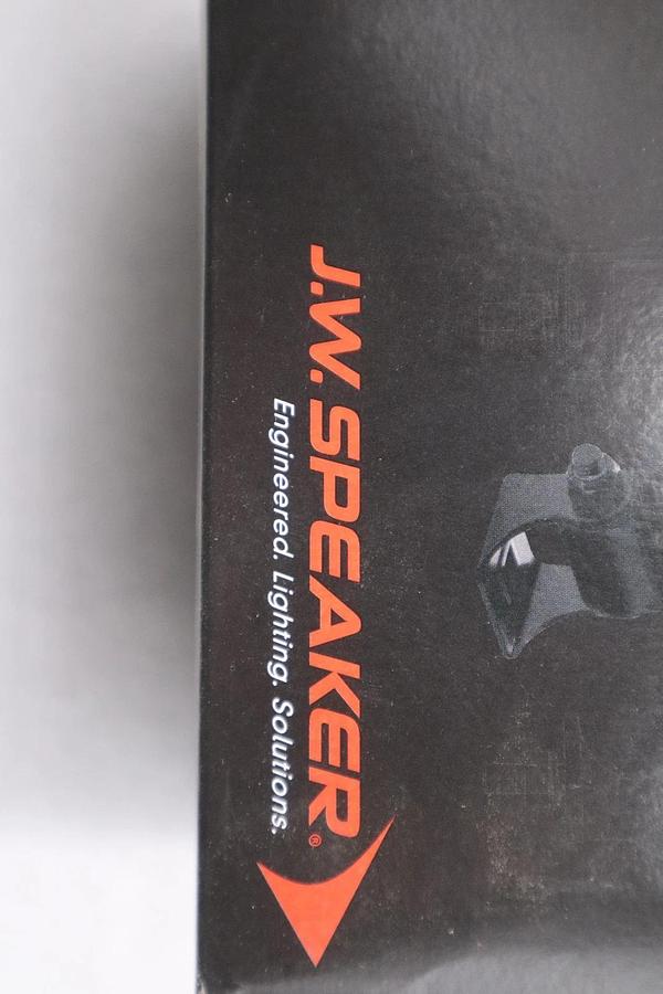 Used NEW JW SPEAKER 840 Trapezoid 12 - 24 Volt Work Spotlight STOCK GF670