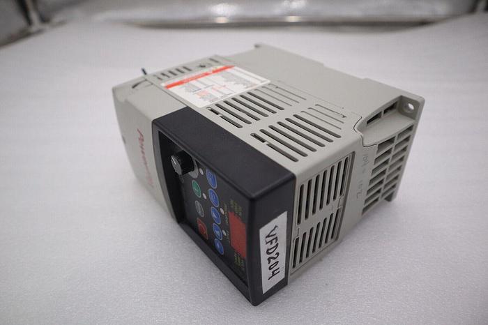 Used ALLEN BRADLEY 22A-D4P0N104 POWERFLEX 4 1.5kW/2.0HP SER A STOCK 5755