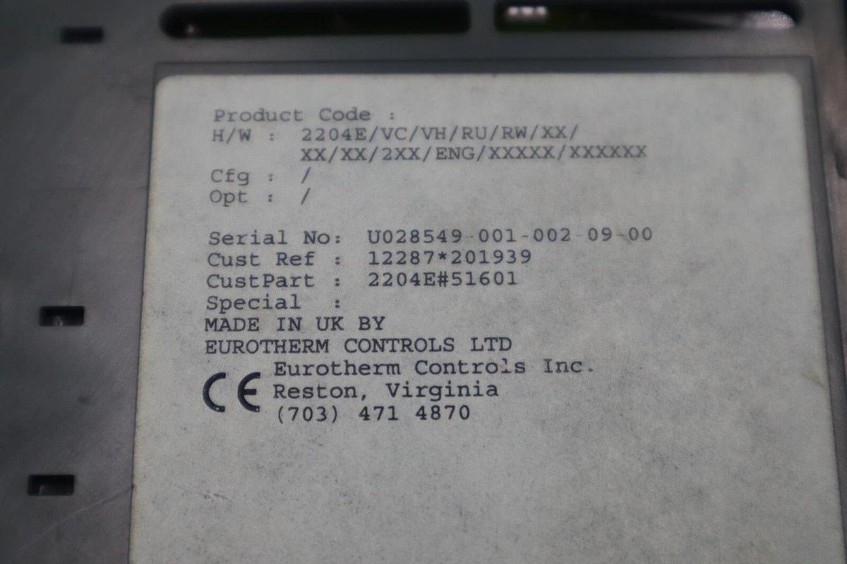 Used EUROTHERM 2204E TEMPERATURE CONTROLLER 2204E/VC/VH/RU/RW/XX/XX... STOCK K-392-D