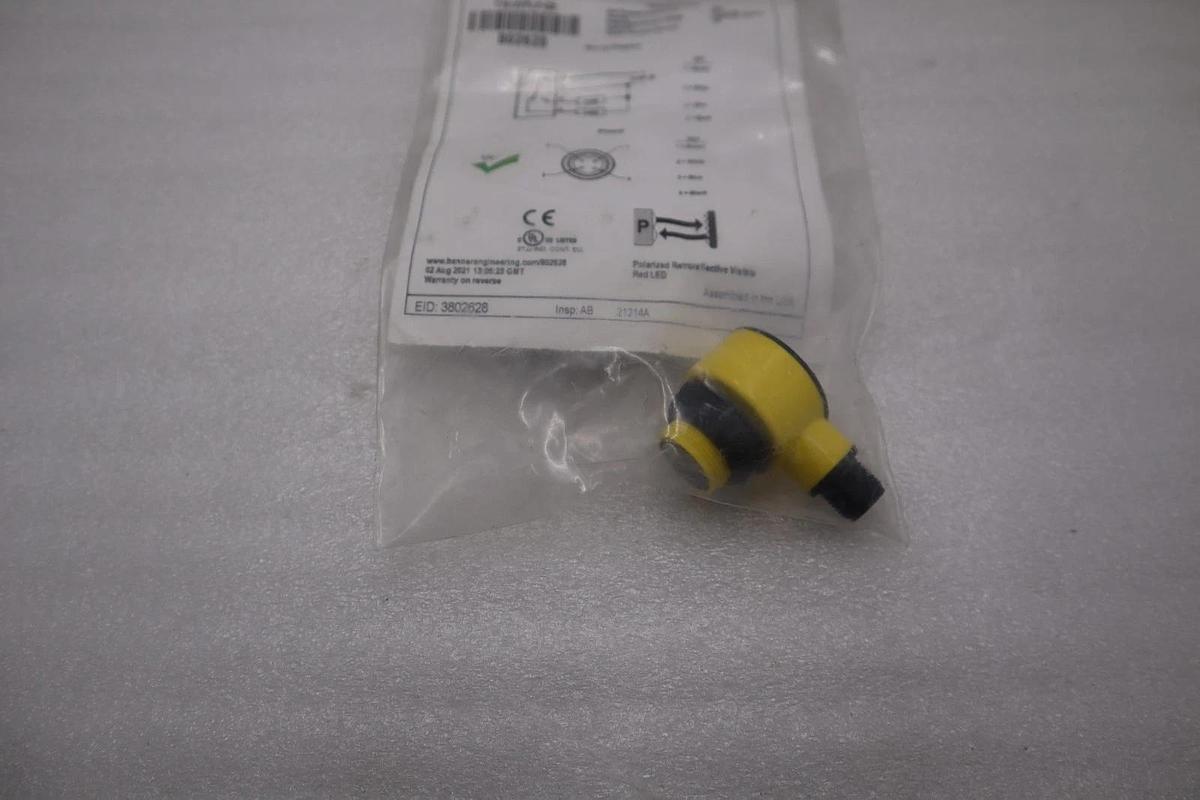 Used NEW BANNER ENGINEERING T18-2VPLP-Q8 SENSOR STOCK H1510A