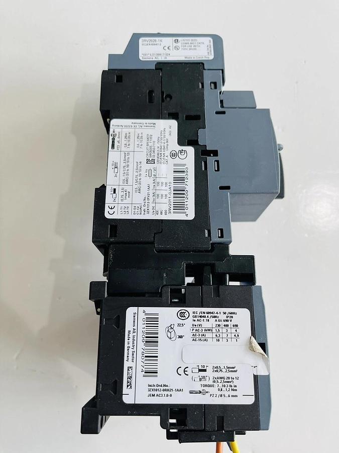 Used SIEMENS SIRIUS 3RV2011-0JA10 CIRCUIT / 3ZX1012-0RH21-1AA1/ 3RV2928-1K #K-856