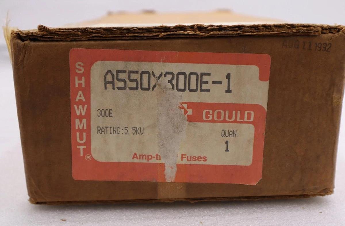NEW Gould Shawmut A550X300E-1 300E Amp 5.5kV Amp-trap Fuse CS-3 300A NIB L-189