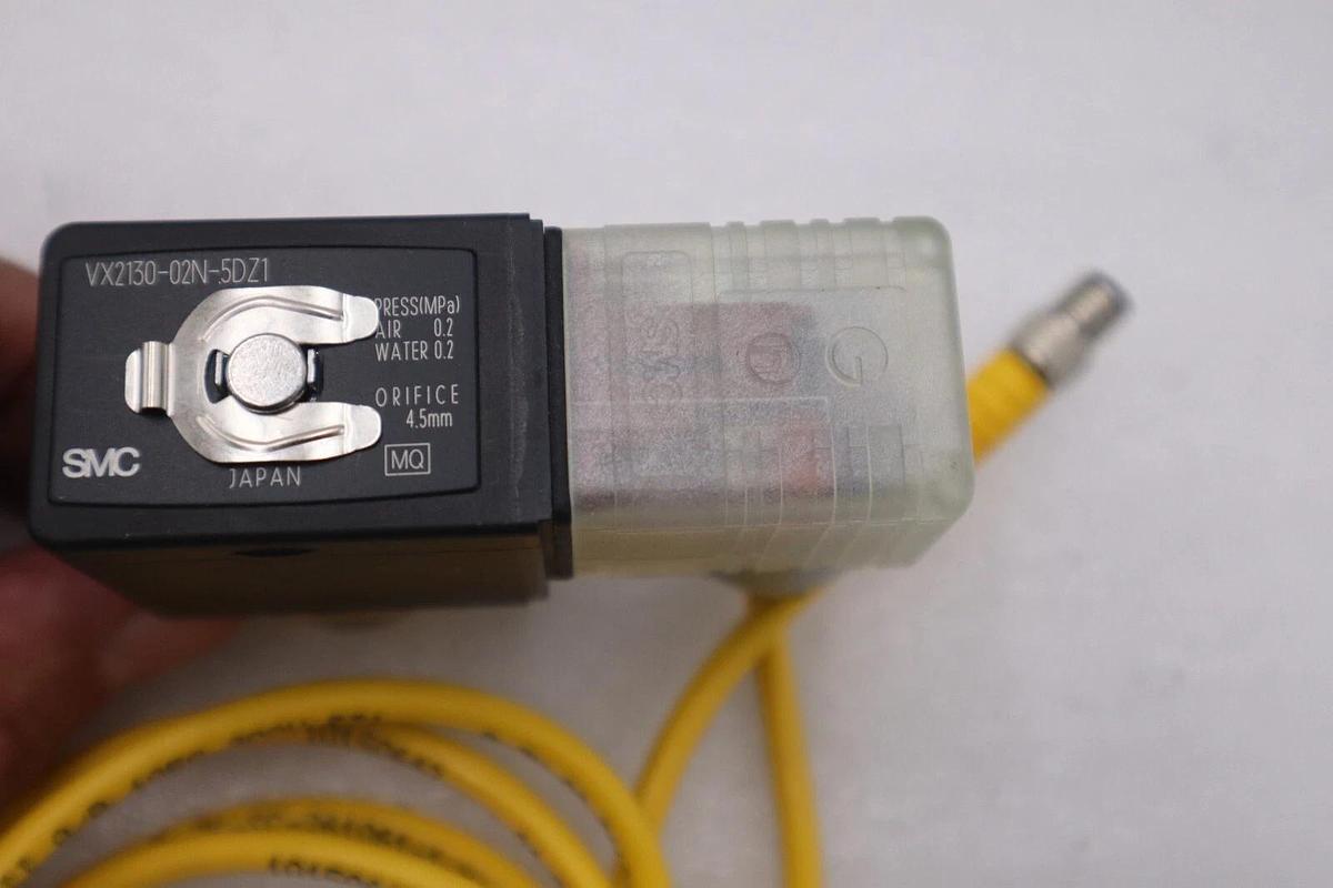 NEW SMC VX2130-02N-5DZ1 24V COIL ORIFICE 4.5MM SOLENOID VALVE STOCK K-584-A