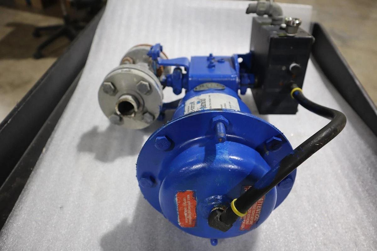 Used 1" Jamesbury Stainless Ball Valve QUADRA-POWR II STOCK S-619