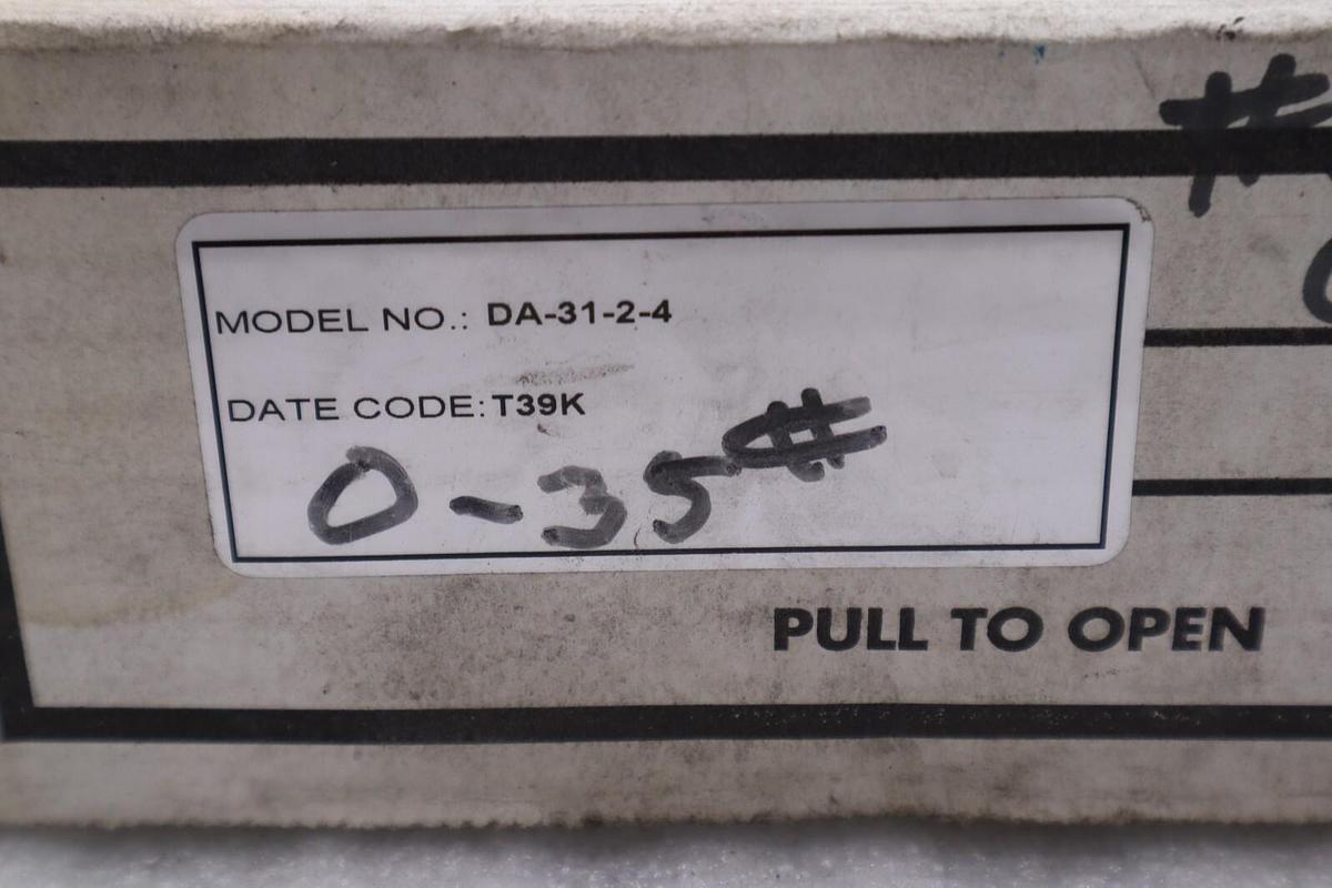 Used DWYER INSTRUMENTS MERCOID DA-31-2-4 T39K MECHANICAL PRESSURE SWITCH #L-800