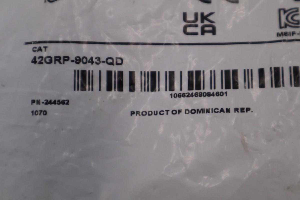 AB ALLEN BRADLEY 42GRP-9043-QD PHOTOSWITCH DEFFUSE SENSOR NEW STK 1870CC