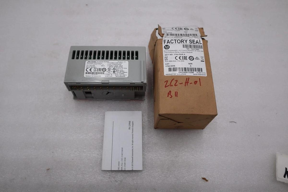 Used NEW OPEN BOX AB Allen Bradley 1794-OW8 Relay Contact Output Module STK K2109CC