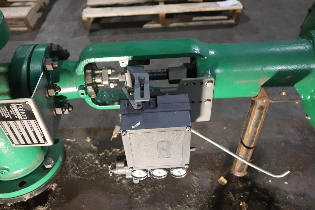 Refurbished Fisher Control Valve Fulton Boiler Steam Valve With Pneumatic Actuator
