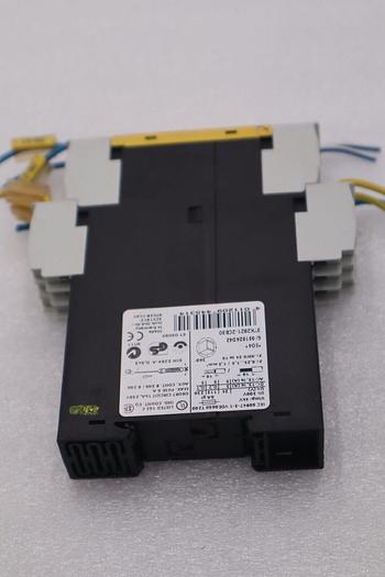 Used SIEMENS 3TK2821-2CB30 SAFETY RELAY STOCK L-304C