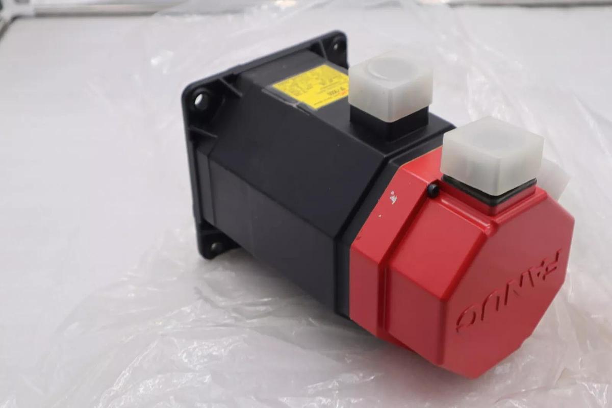 NEW FANUC 5F/3000 A06B-0345-B231 AC SERVO MOTOR 3000 RPM STOCK 2207