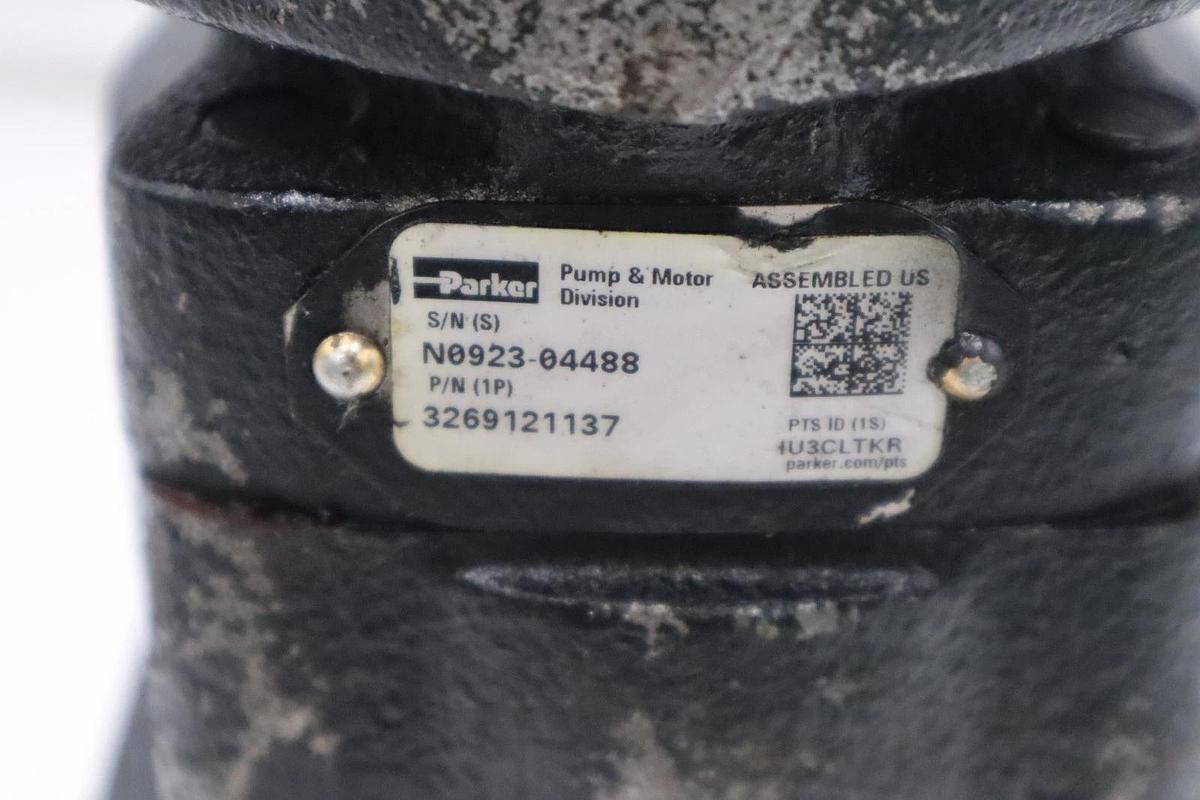 Used 3269121137 Parker Commercial Intertech Gear Pump STOCK H1832