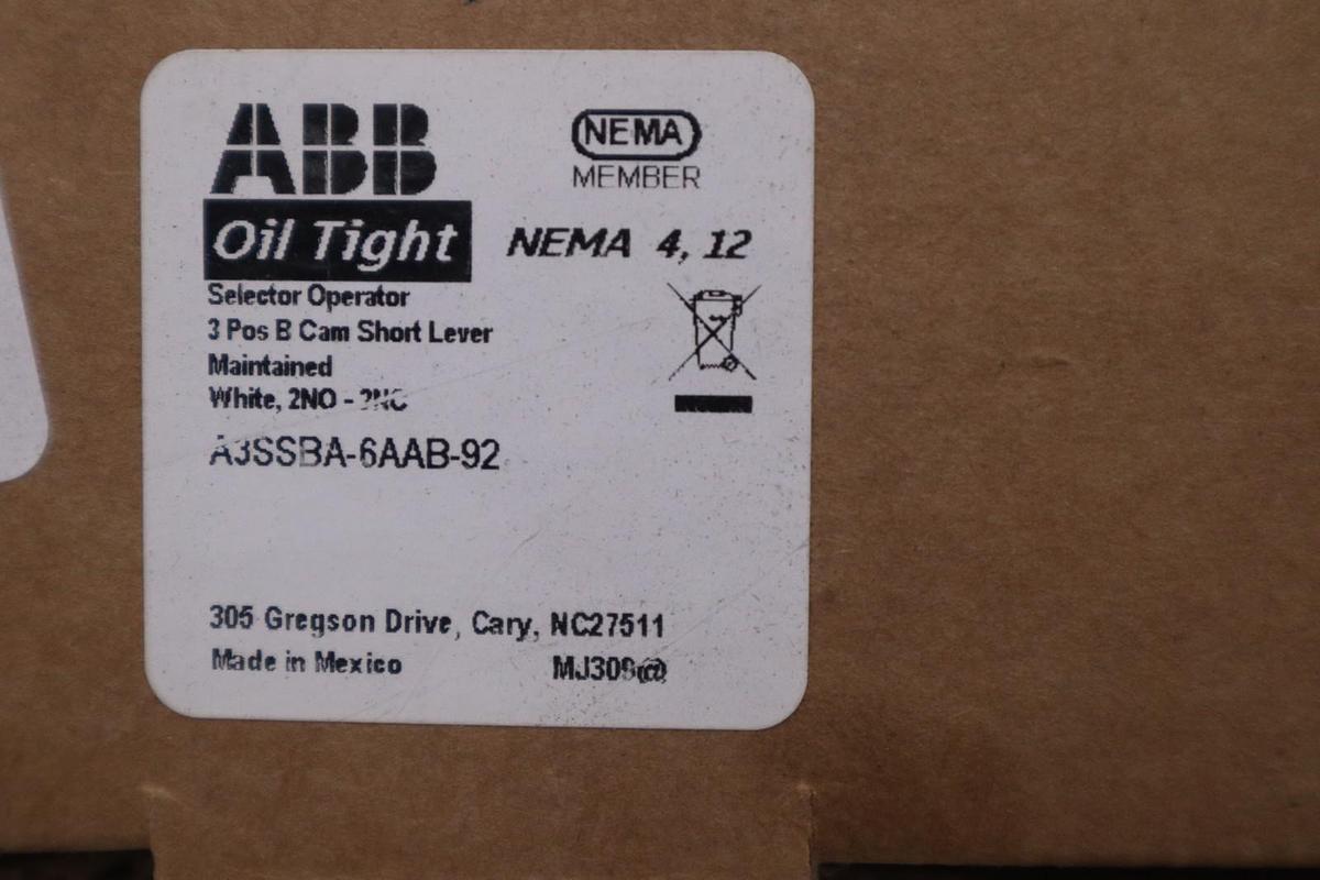 ABB A3SSBA-6AAB-92 OIL TIGHT NEMA 4, 12 2NO - 2NC - STOCK SGF236