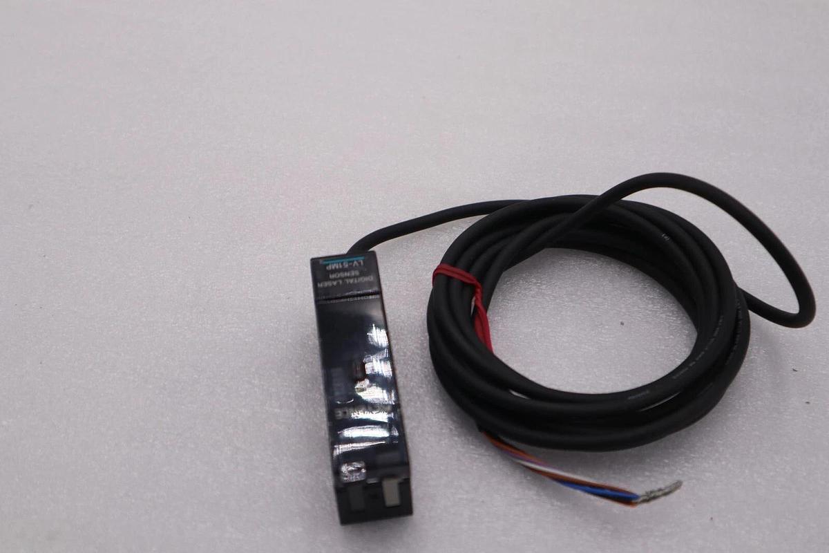 New OPEN BOX Keyence LV-51MP LV51MP Digital Laser Sensor STOCK L-514-C