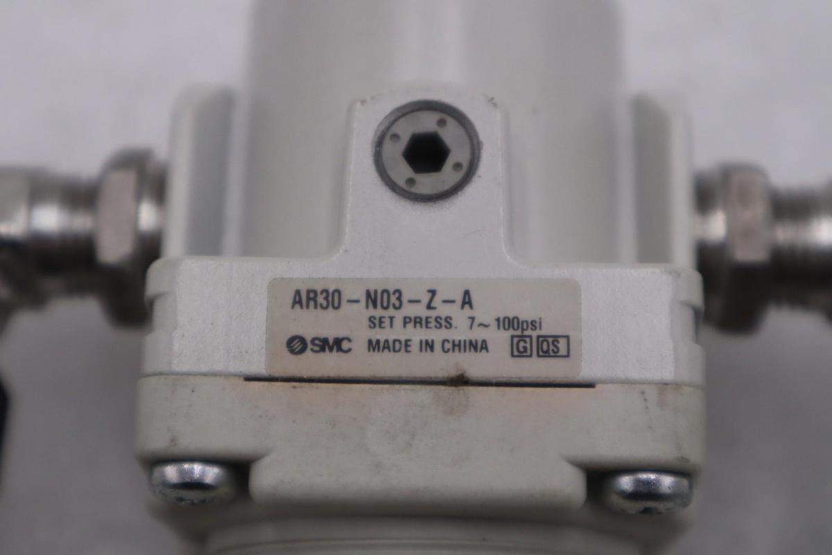 Used NEW OPEN BOX SMC AR30-N03-Z-A REGULATOR STOCK H1470A