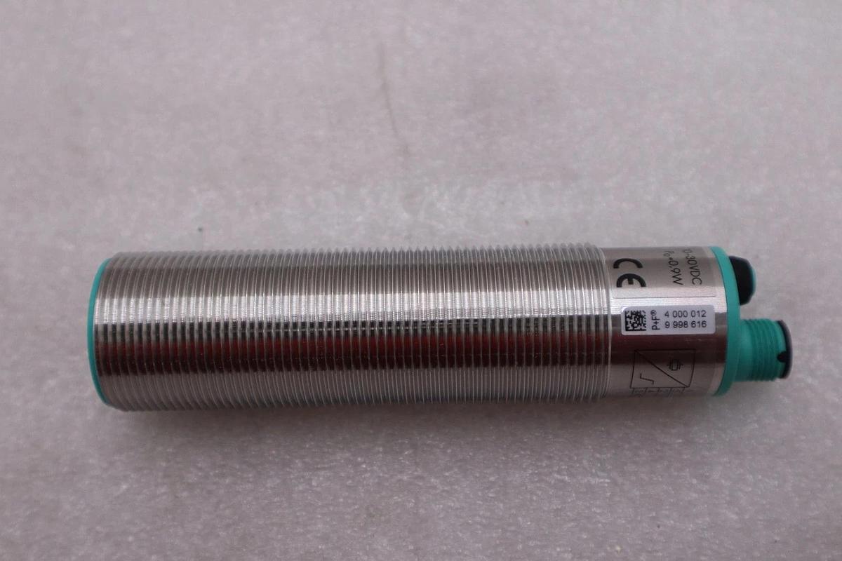 Used NEW UC2000-30GM-IUR2-V15 PEPPERL+FUCHS SENSOR STOCK K-3923A