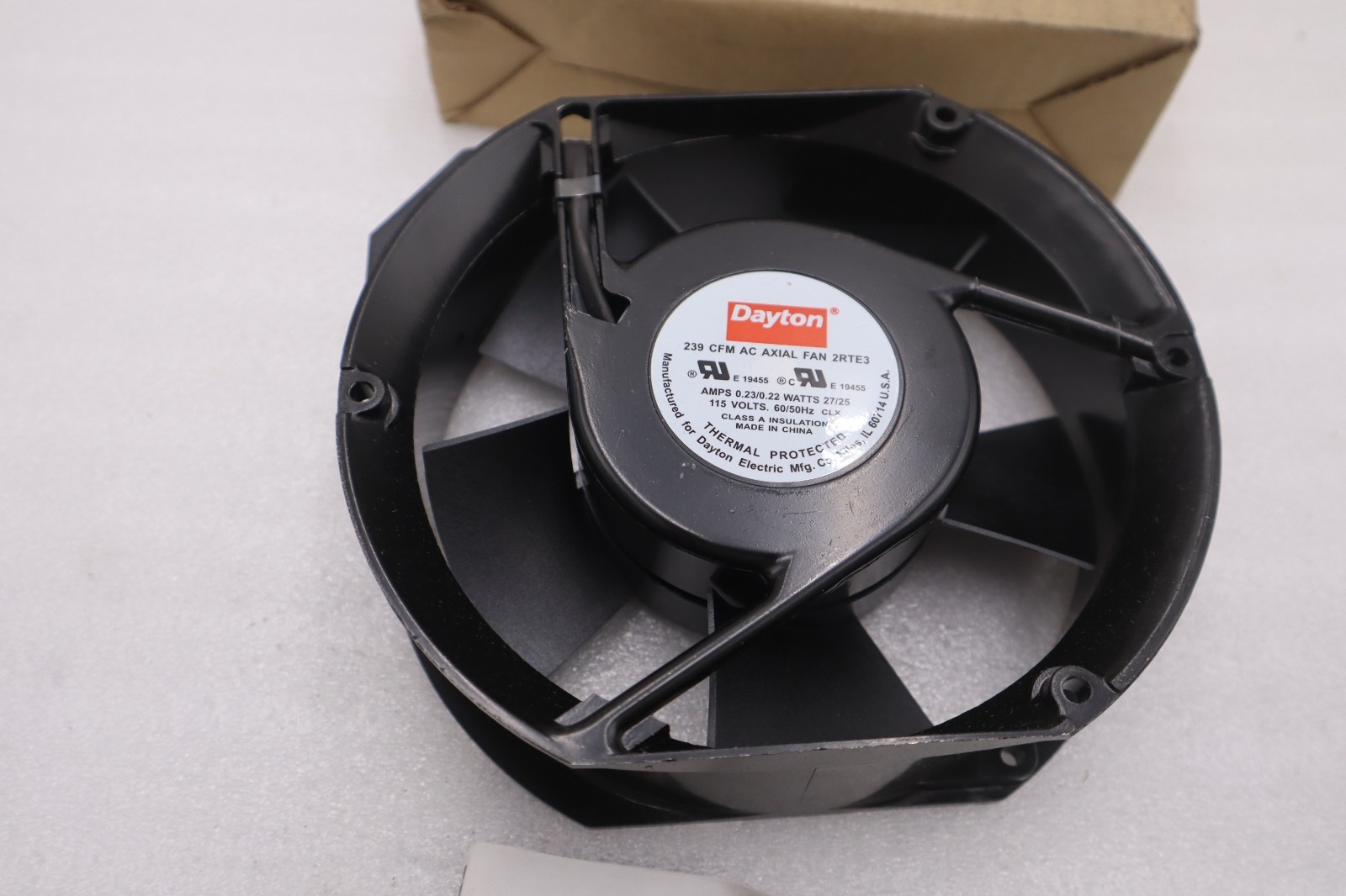 DAYTON AC AXIAL FAN  2RTE3 115V CFM239 STOCK 1405CC