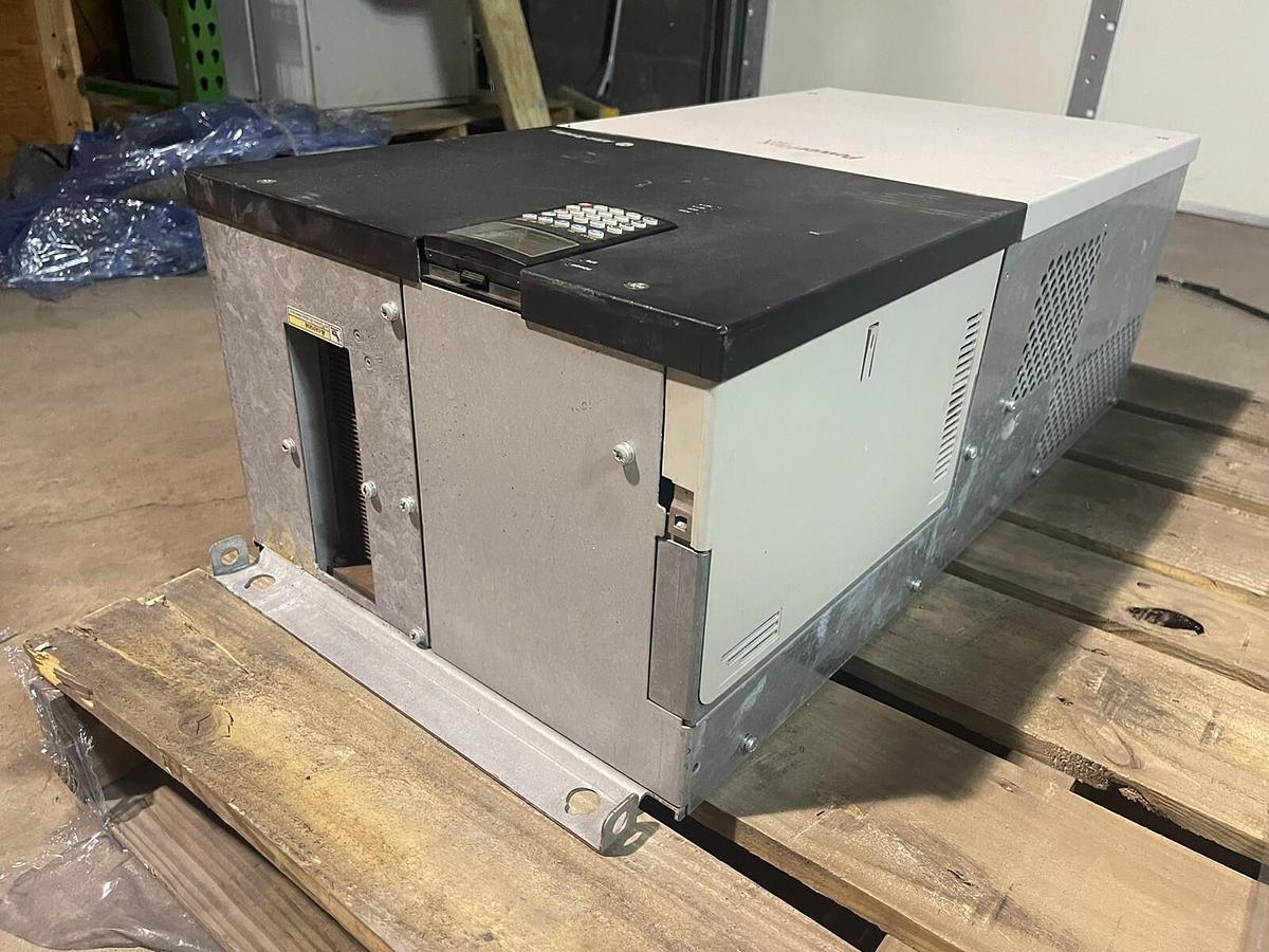 Used Allen-Bradley PowerFlex 700 AC Drive 20BD248M3ANNAND0 Ser. B 200HP S-85