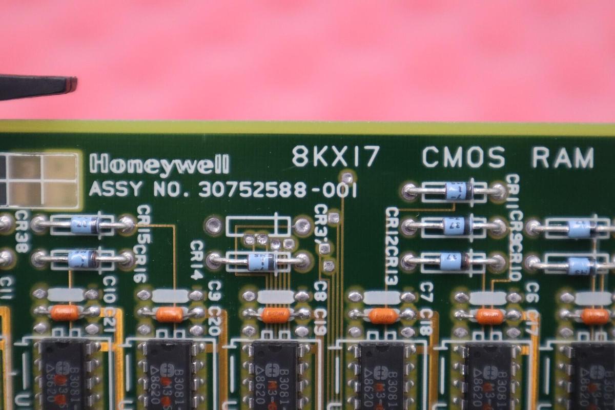 Used HONEYWELL 30752588-001 / 30752588001 (NEW WITH BOX) STOCK G631