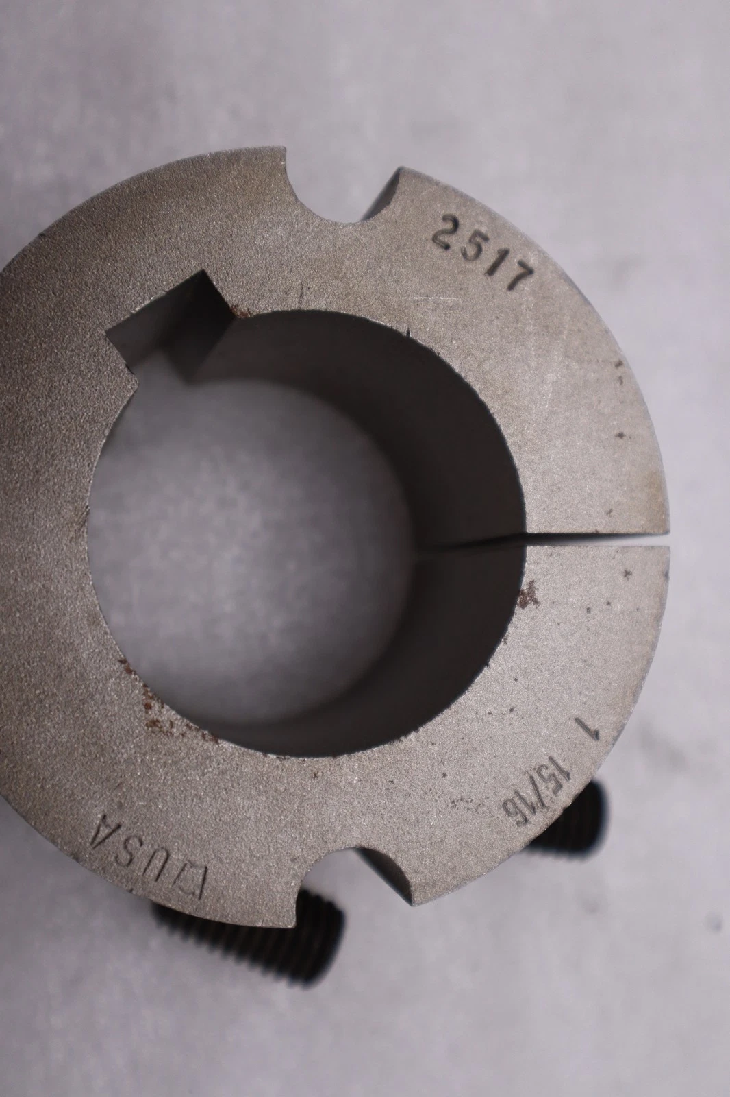 NEW OPEN BOX Martin 2517 1 15/16 Bushing STK K2093CC