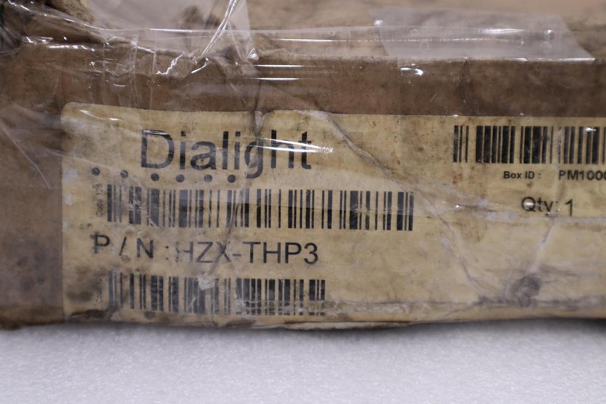 Used NEW OPEN BOX DIALIGHT TOP HAT HZX THP3 ADAPTER STOCK H808
