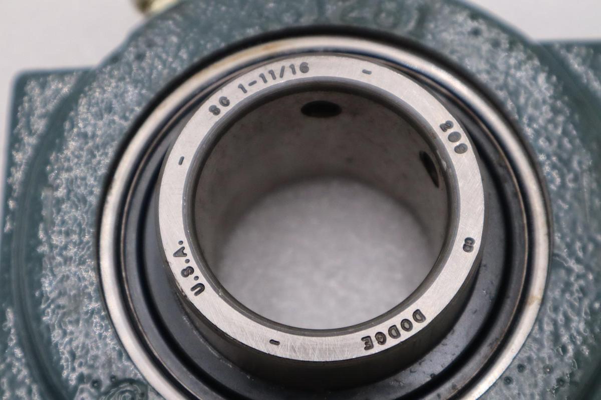 Used Dodge SC 1-11/16-209 W/ 461281 Coupling Bearing -NEW - STOCK H1337