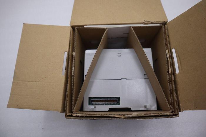 New Allen-Bradley 1768-ENBT/A CompactLogix EtherNet Communication Module #L-009C