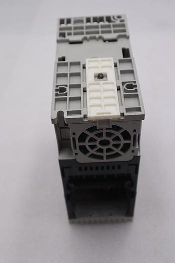 Used ALLEN BRADLEY 25B-D6P0N104 POWERFLEX 525 3HP DRIVE STOCK 819A