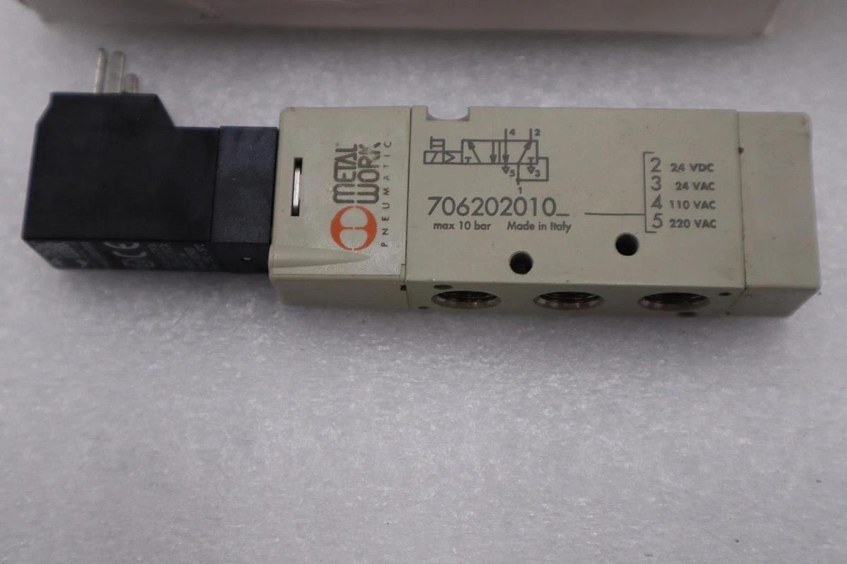 NEW OPEN BOX METALWORK 7062020102 Solenoid Valve STOCK H1608A