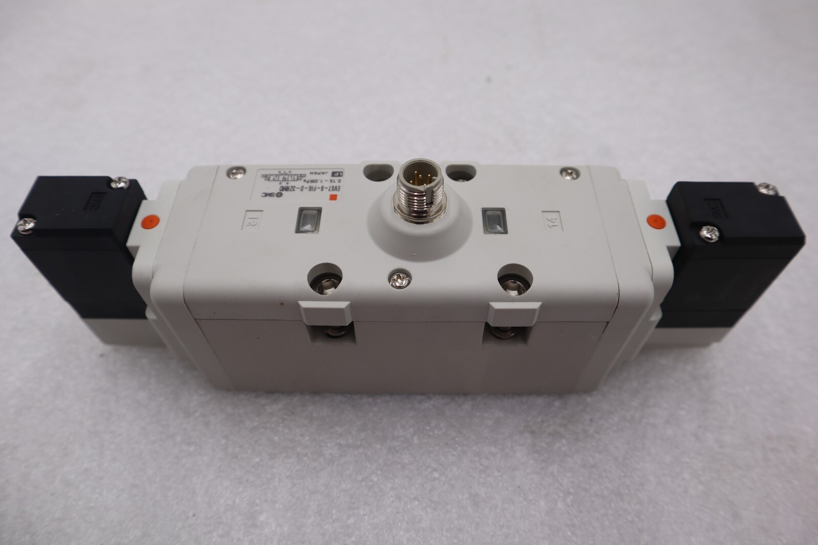 Used NEW SMC EVS7-8-FIG-D-3ZRM0 Valve 9 AVAILABLE STOCK S-390