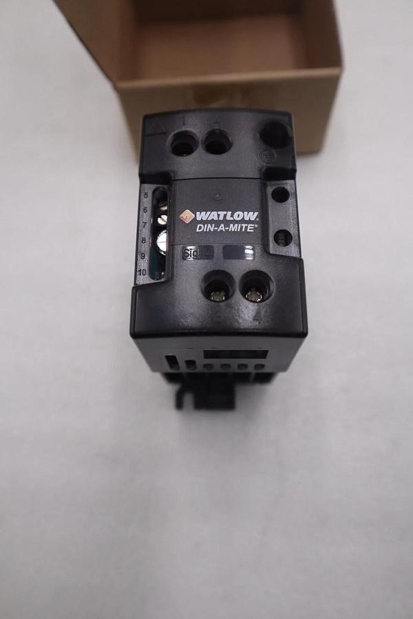 Used WATLOW DIN-A-MITE DA10-24F0-0000 / DA1024F00000 (BRAND NEW) STOCK G767A