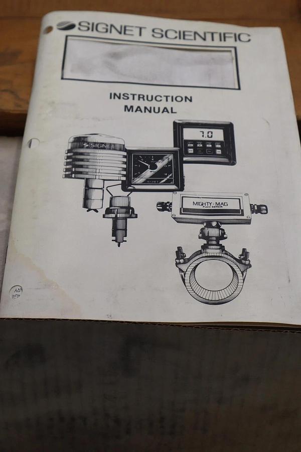 Used BRAND NEW SIGNET SCIENTIFIC P58440 FLOWMETER STOCK 2355
