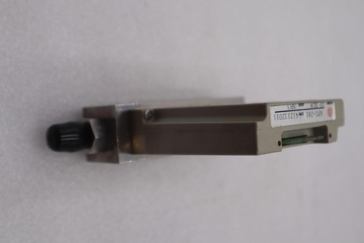 Used Mass Flow Controller Model AFC-261 S/N 412132011 10SLM GAS:NH3 New #K-1777