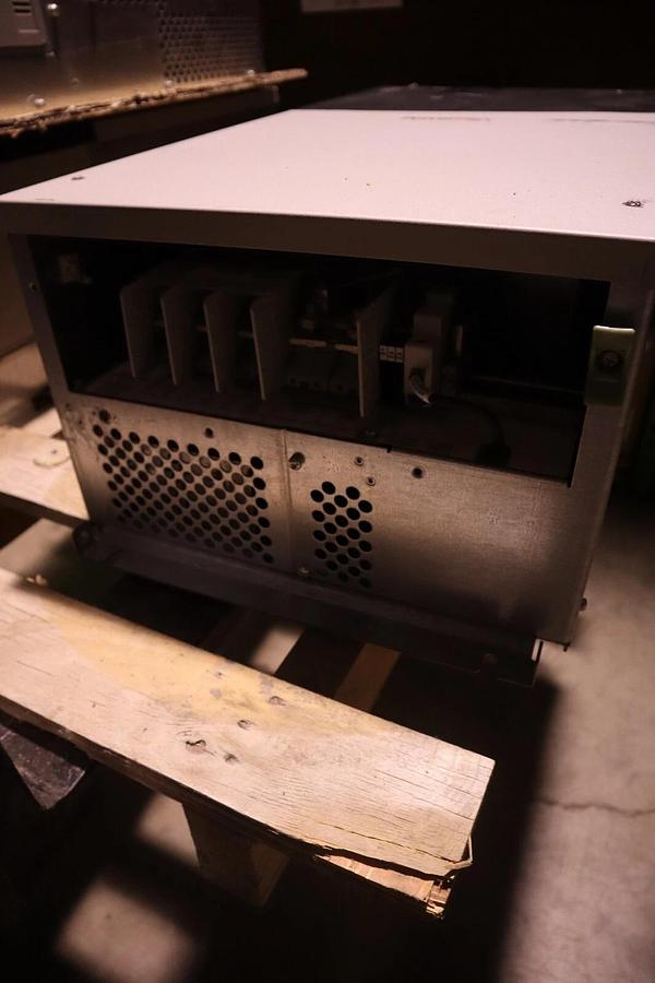 Used Allen Bradley 20BR180A0QYNAND0 SERIES B POWERFLEX 700 DRIVE VFD 150 HP S-155
